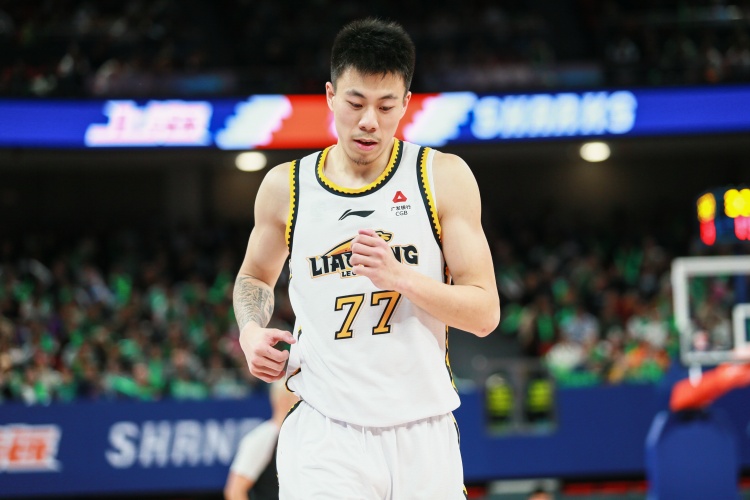 媒体人：张镇麟敢于在自己的当打之年走出舒适区 这需要勇气